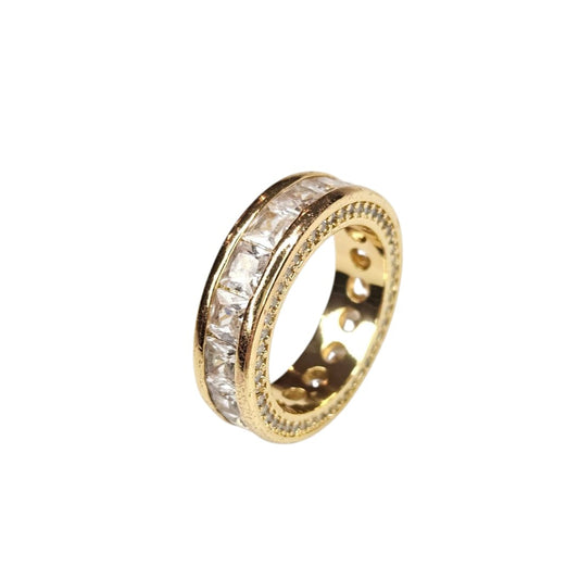 ANILLO DORADO ZIRCONIAS